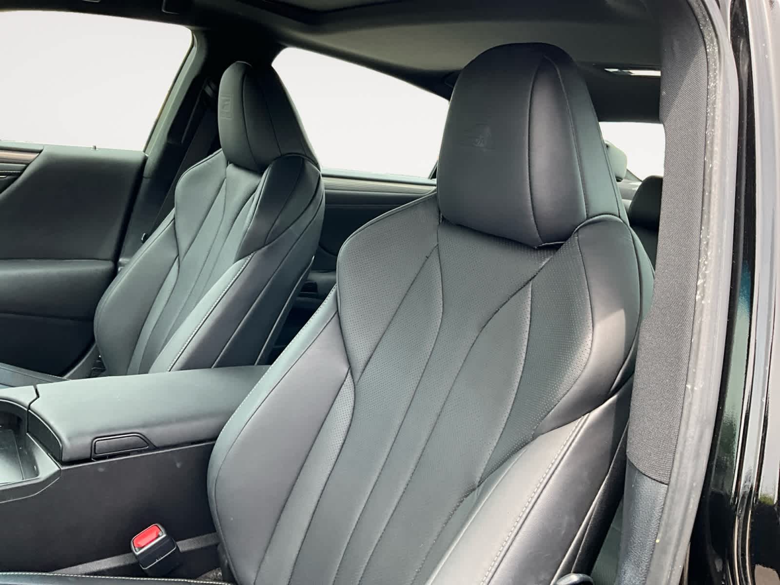 2024 Lexus ES 350 F SPORT Handling