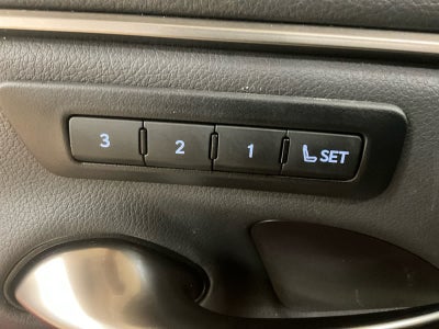 2024 Lexus ES 350 F SPORT Handling