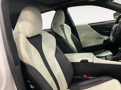 2023 Lexus ES 350 F SPORT Handling