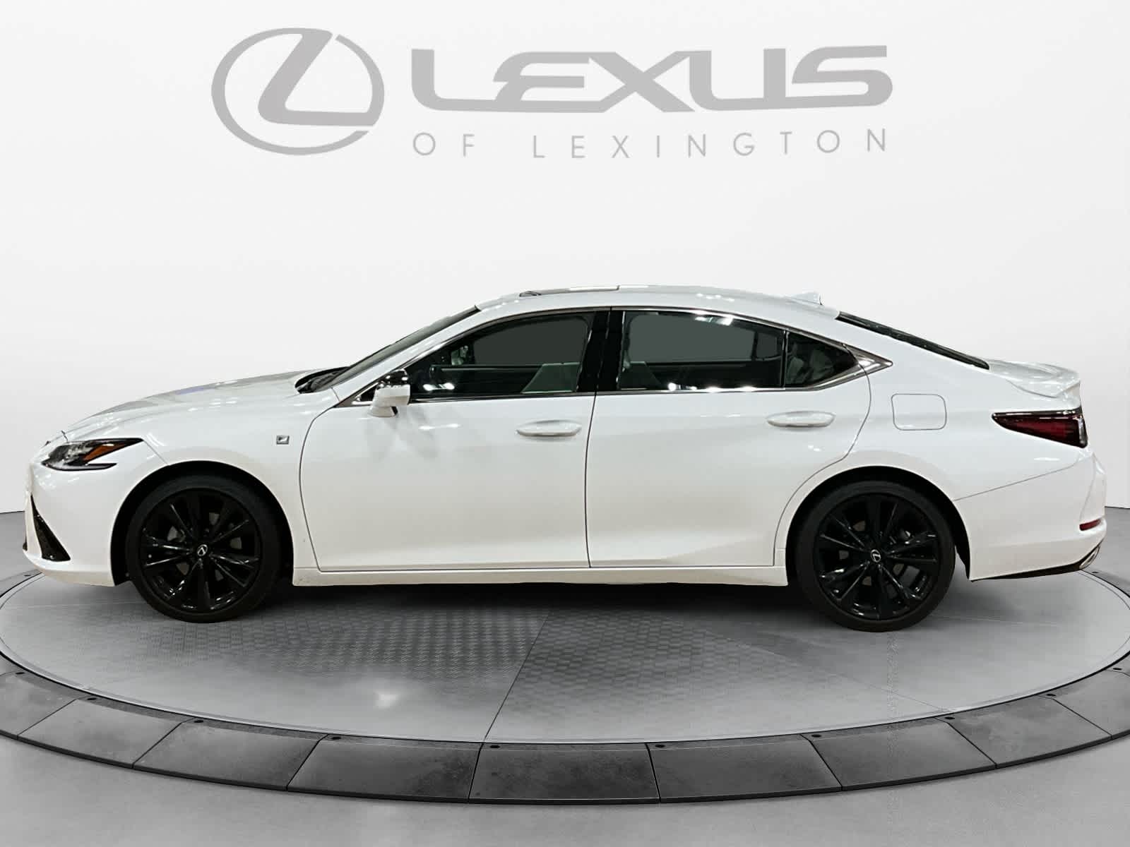 2023 Lexus ES 350 F SPORT Handling