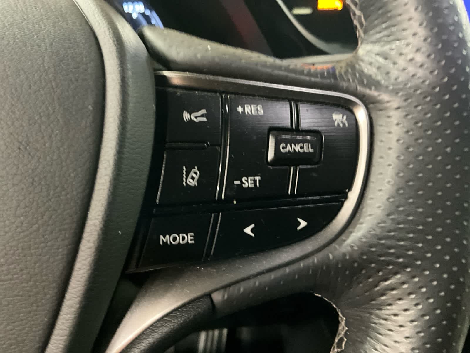 2023 Lexus ES 350 F SPORT Handling