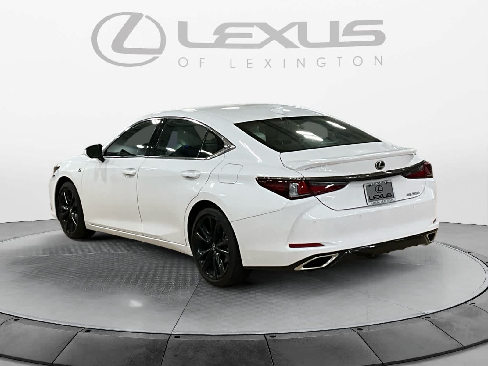 2023 Lexus ES 350 F SPORT Handling