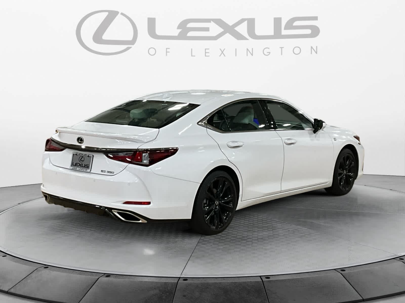 2023 Lexus ES 350 F SPORT Handling