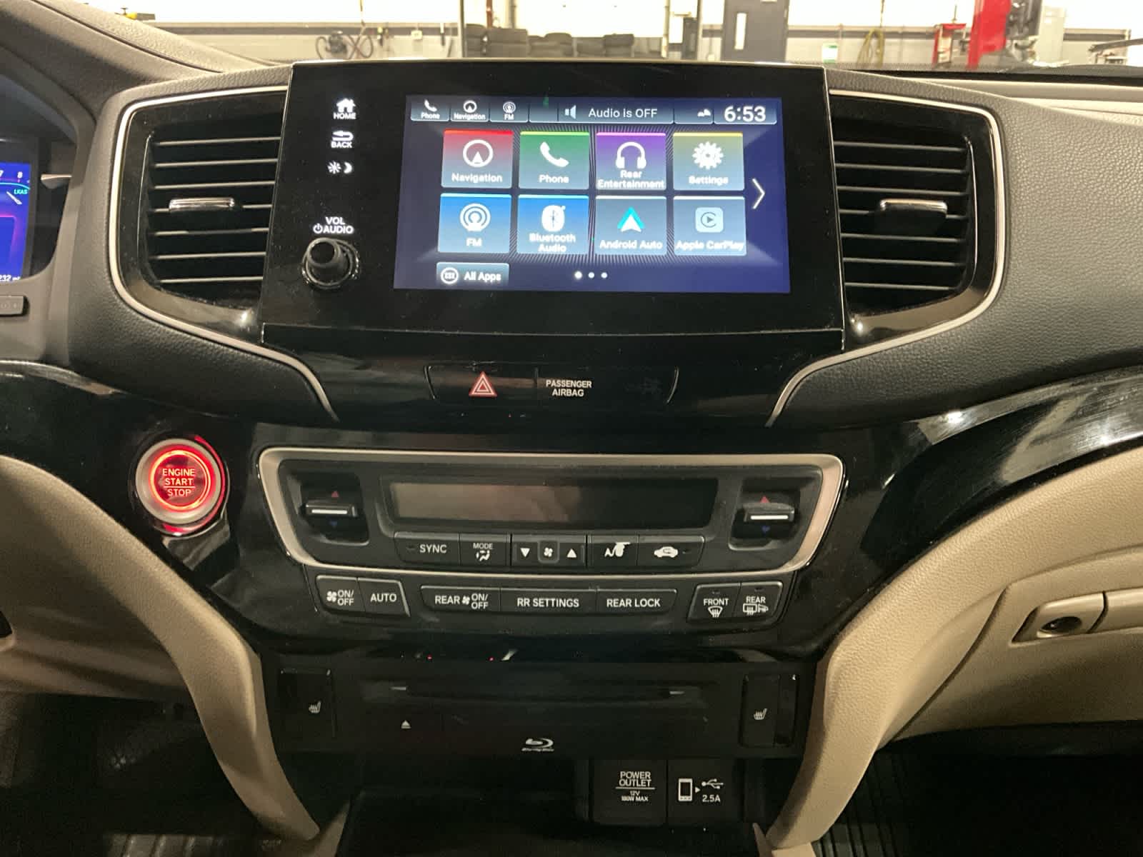 2019 Honda Pilot Touring 7-Passenger