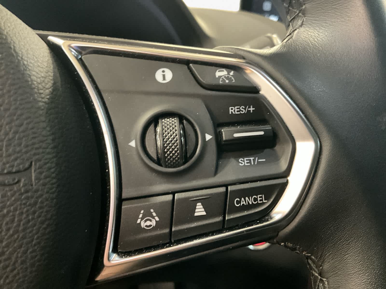 2023 Acura RDX w/Technology Package