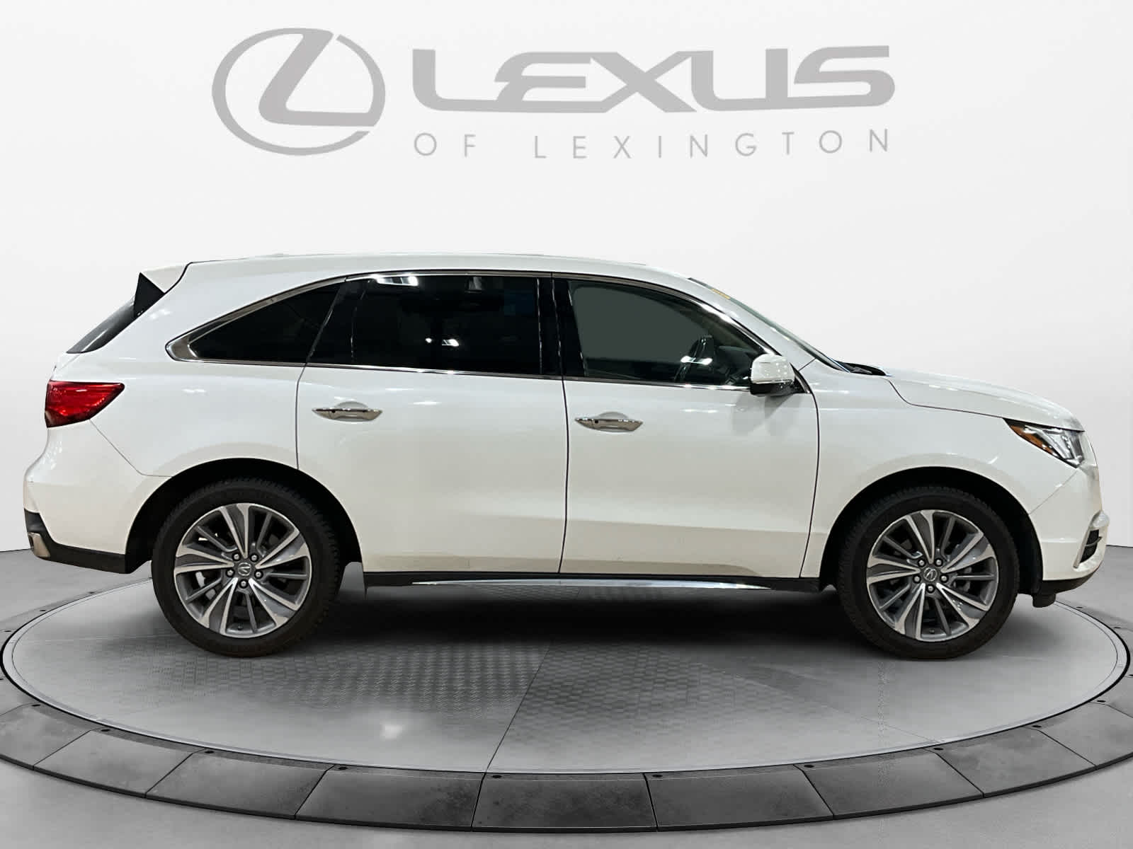2018 Acura MDX w/Technology Pkg