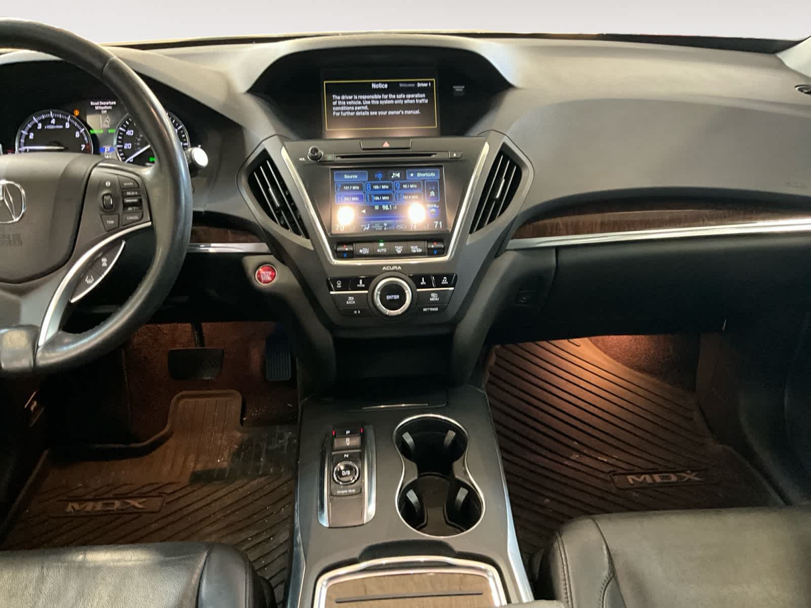 2017 Acura MDX w/Technology Pkg