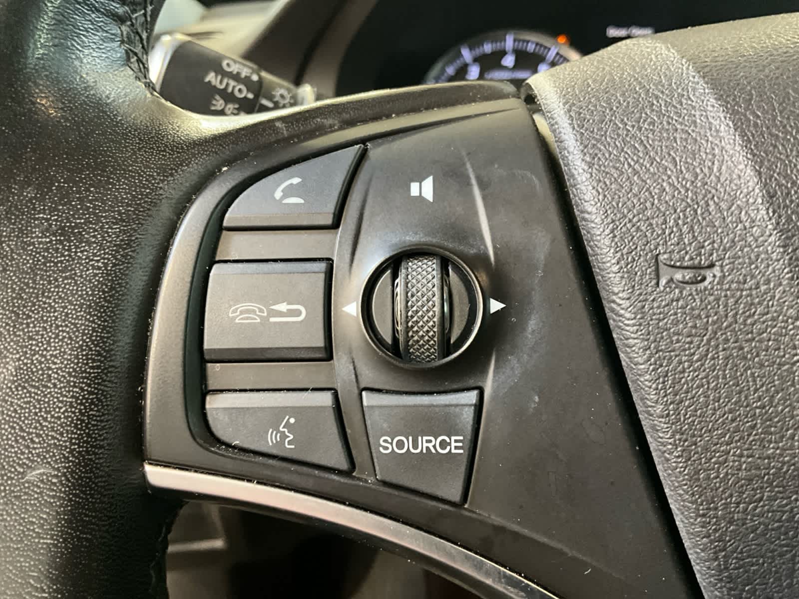 2017 Acura MDX w/Technology Pkg