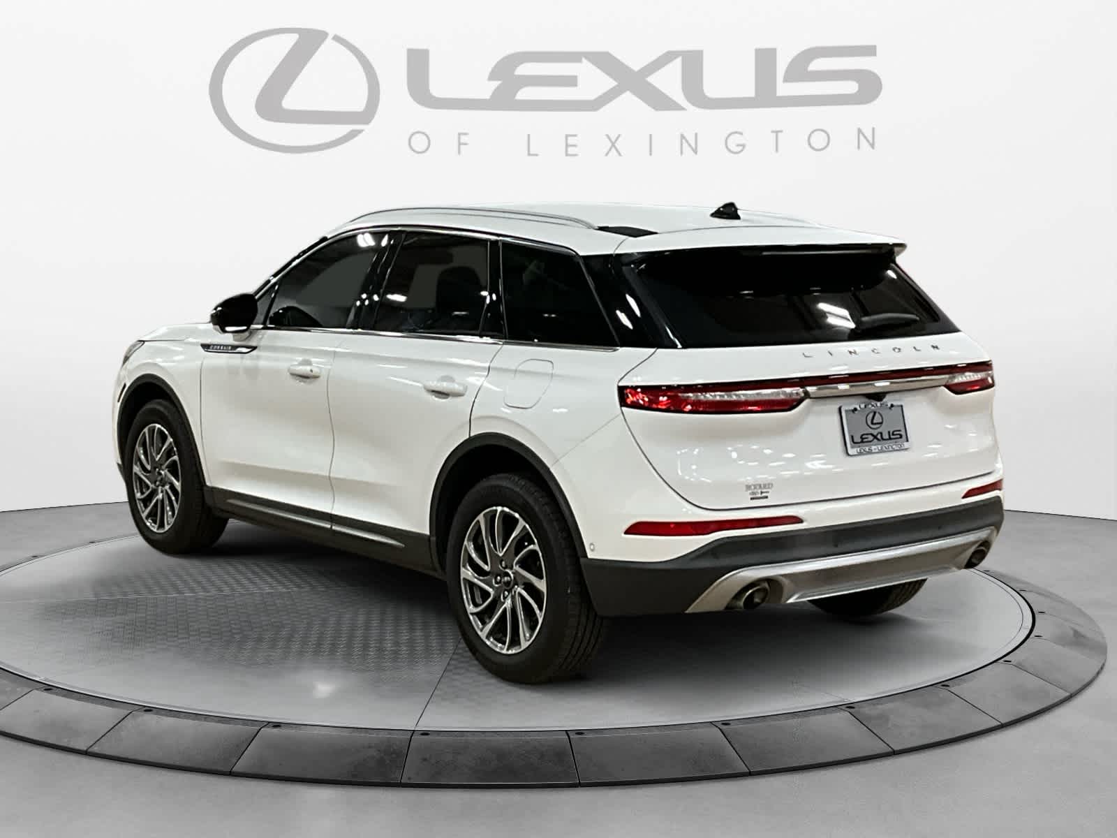 2021 Lincoln Corsair Standard