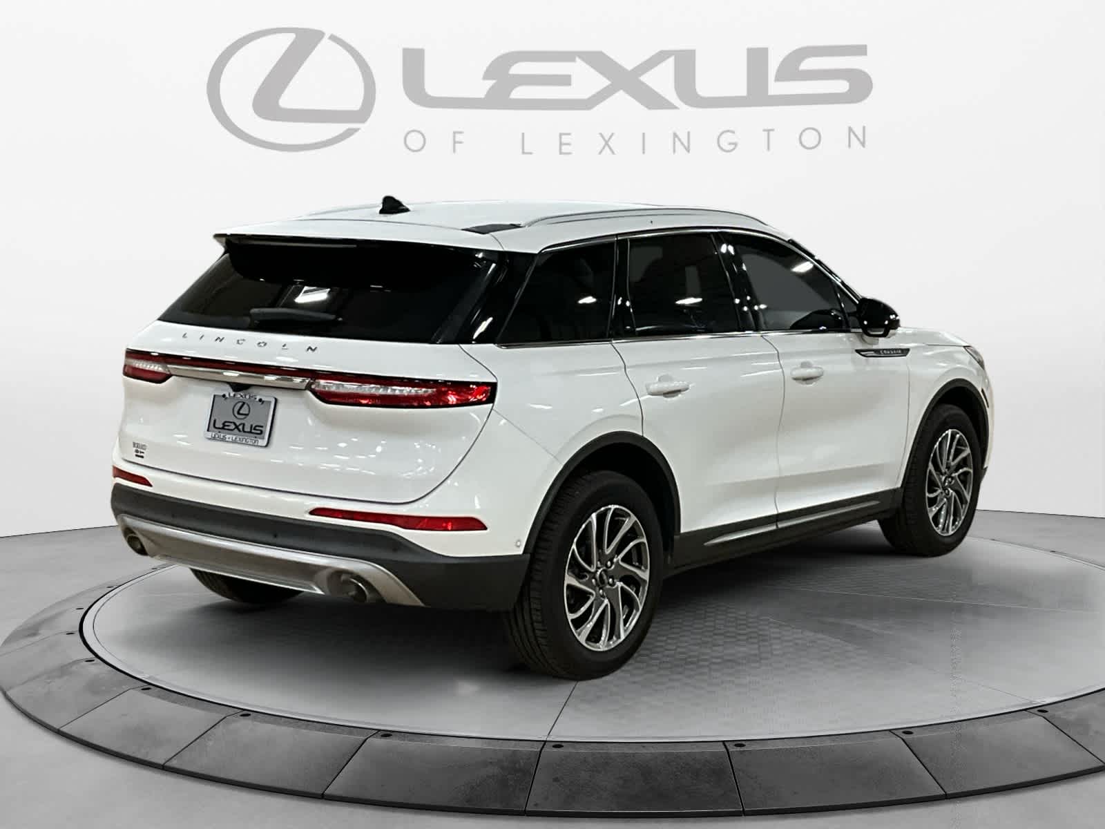 2021 Lincoln Corsair Standard
