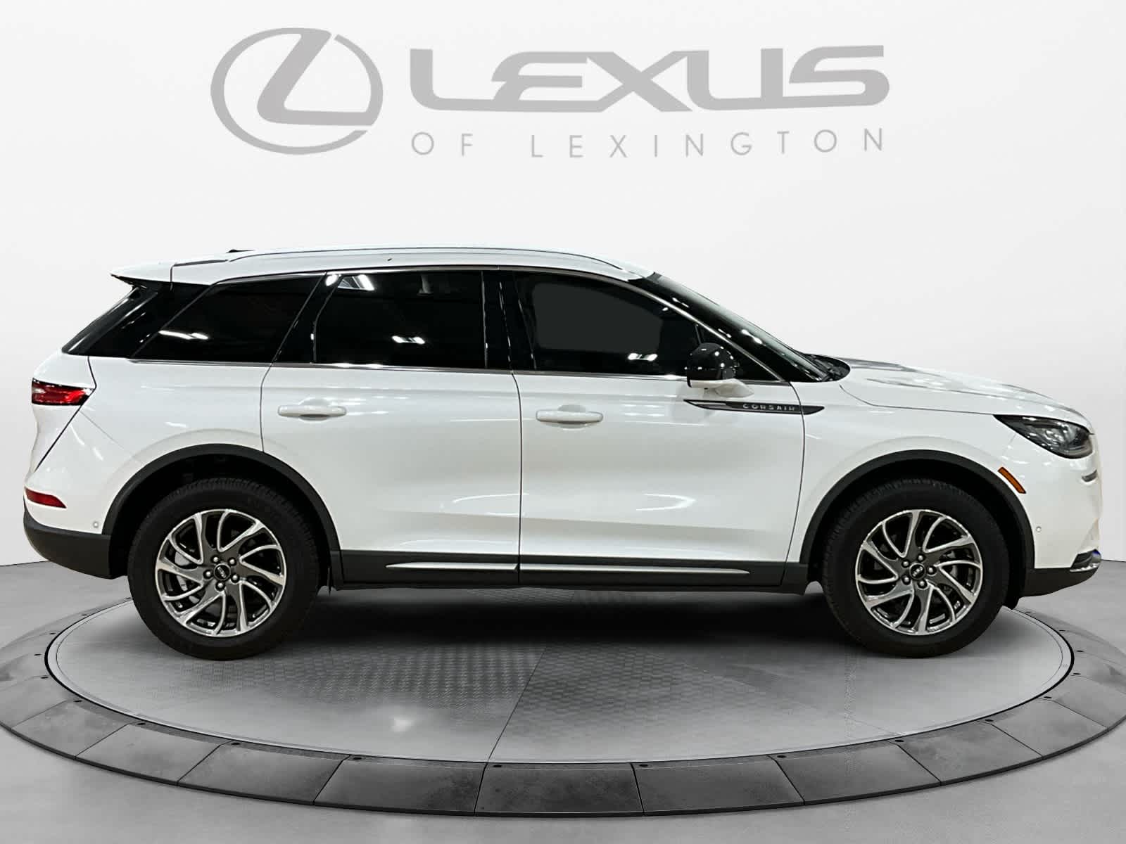 2021 Lincoln Corsair Standard