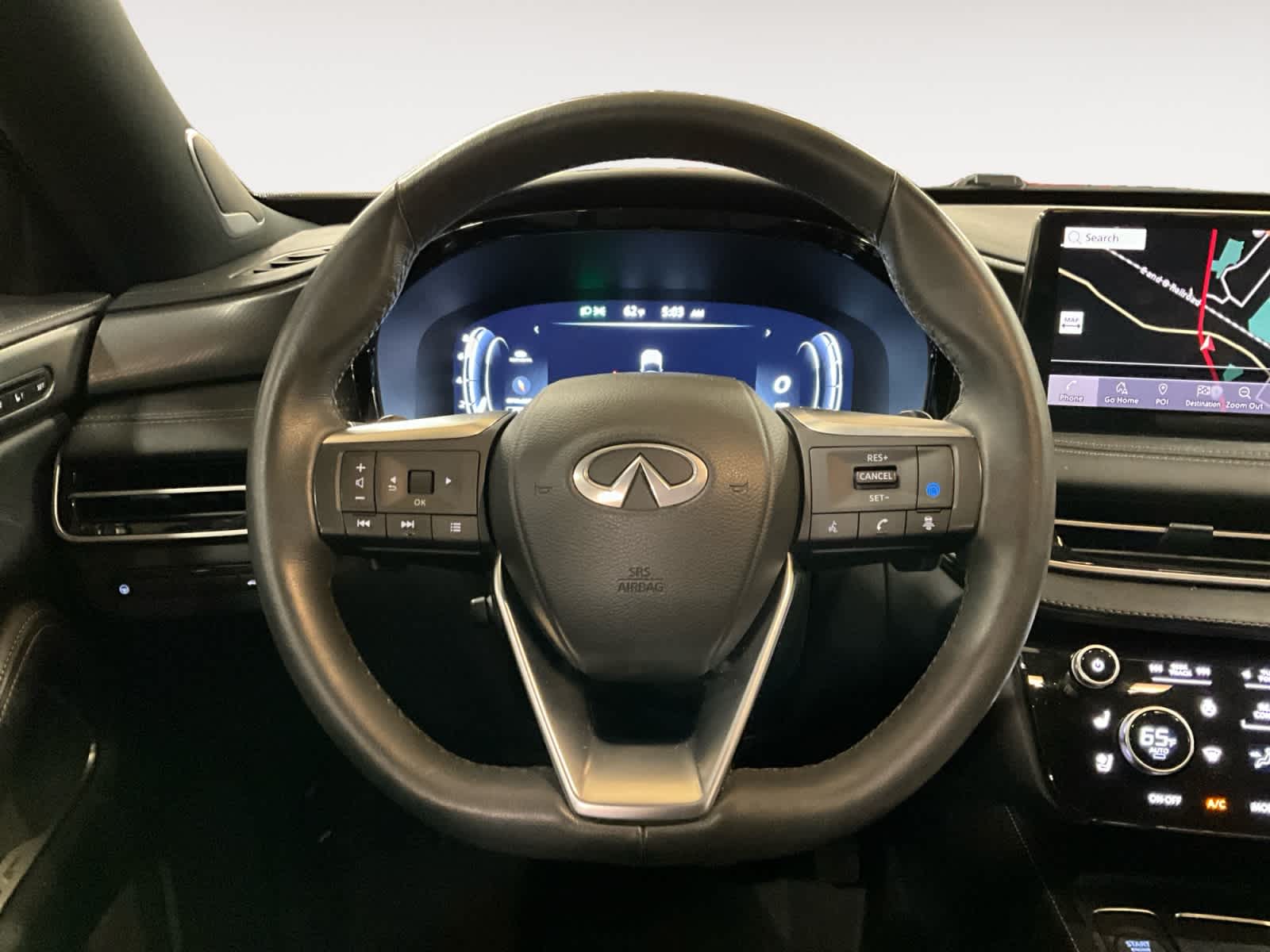 2025 INFINITI QX60 LUXE