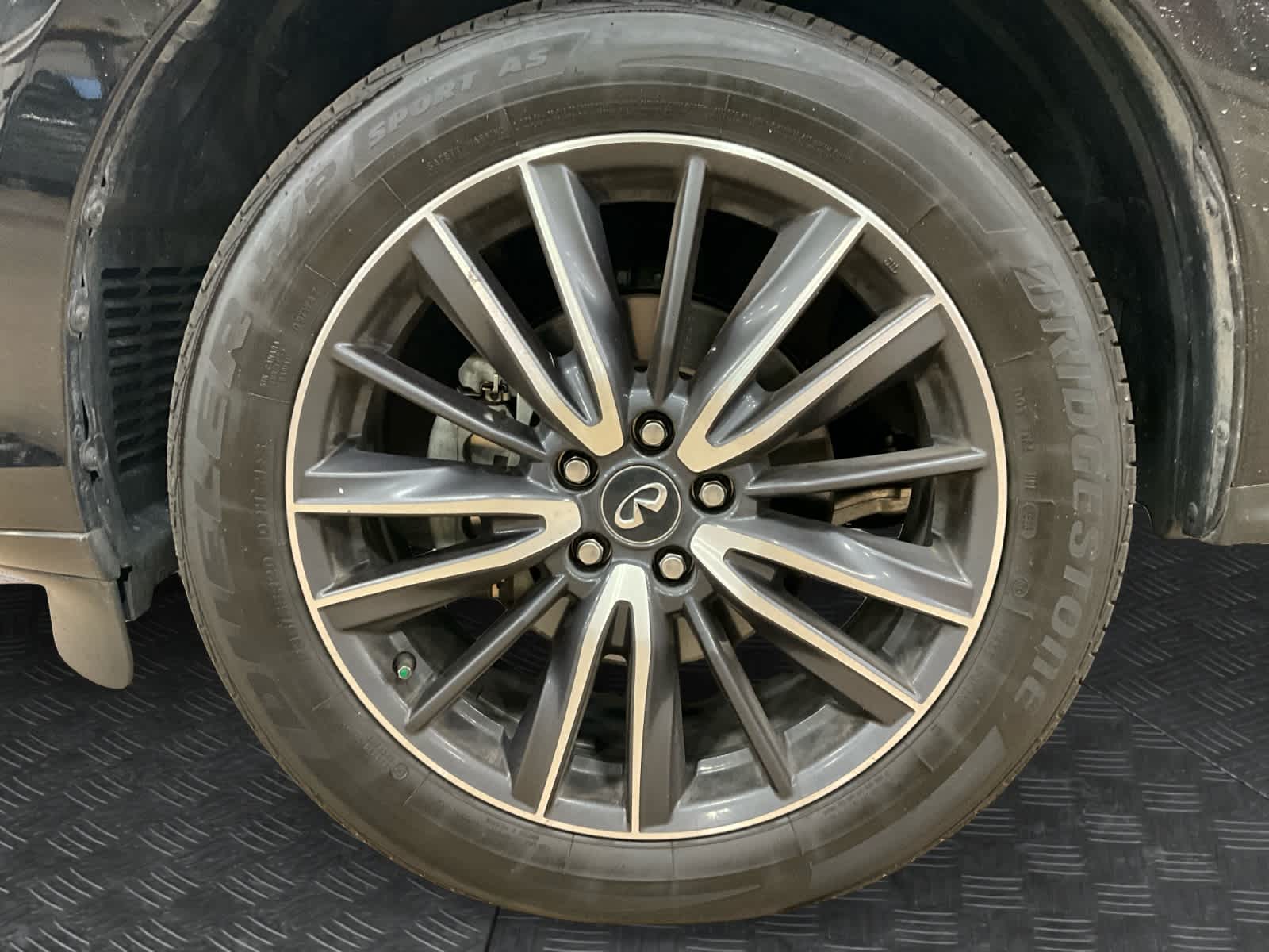 2020 INFINITI QX60 LUXE