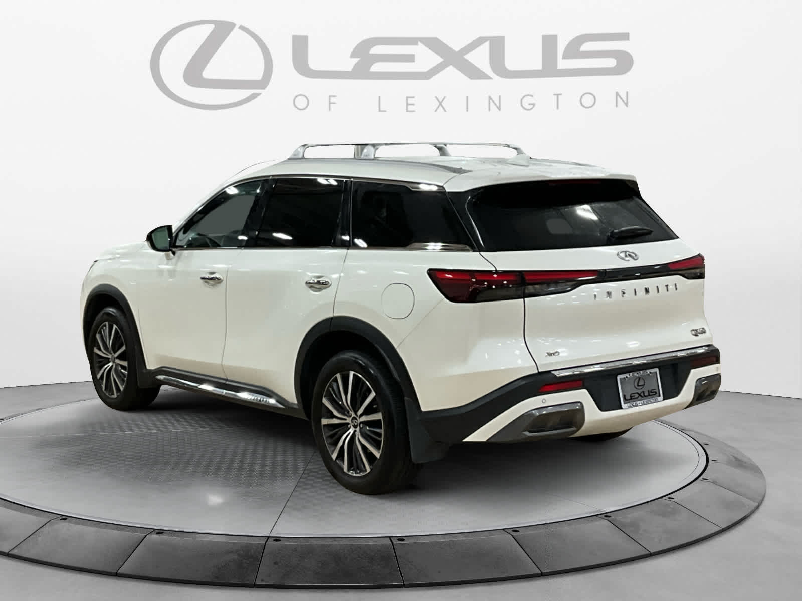 2023 INFINITI QX60 SENSORY