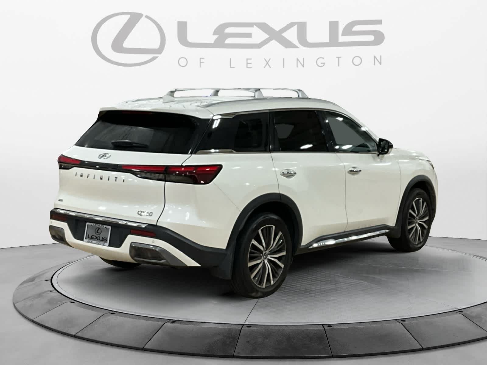 2023 INFINITI QX60 SENSORY