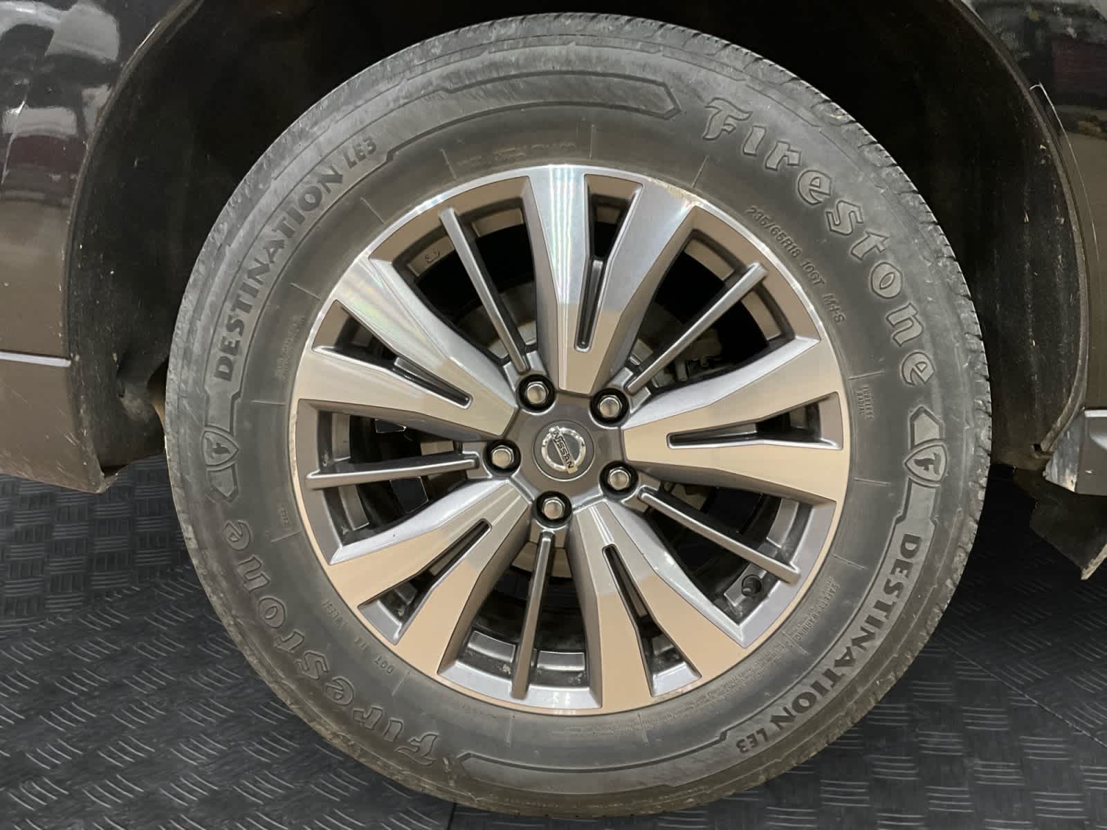 2019 Nissan Pathfinder SL