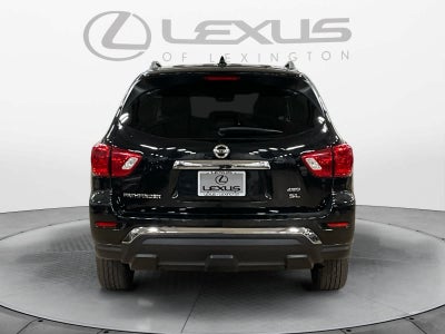2019 Nissan Pathfinder SL