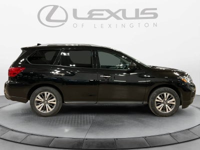 2019 Nissan Pathfinder SL