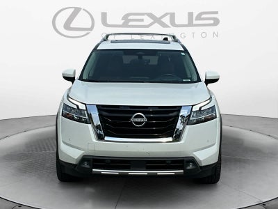 2022 Nissan Pathfinder Platinum