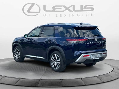 2022 Nissan Pathfinder Platinum