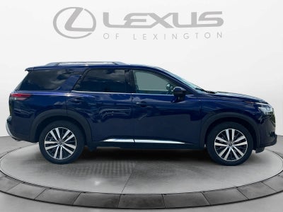 2022 Nissan Pathfinder Platinum