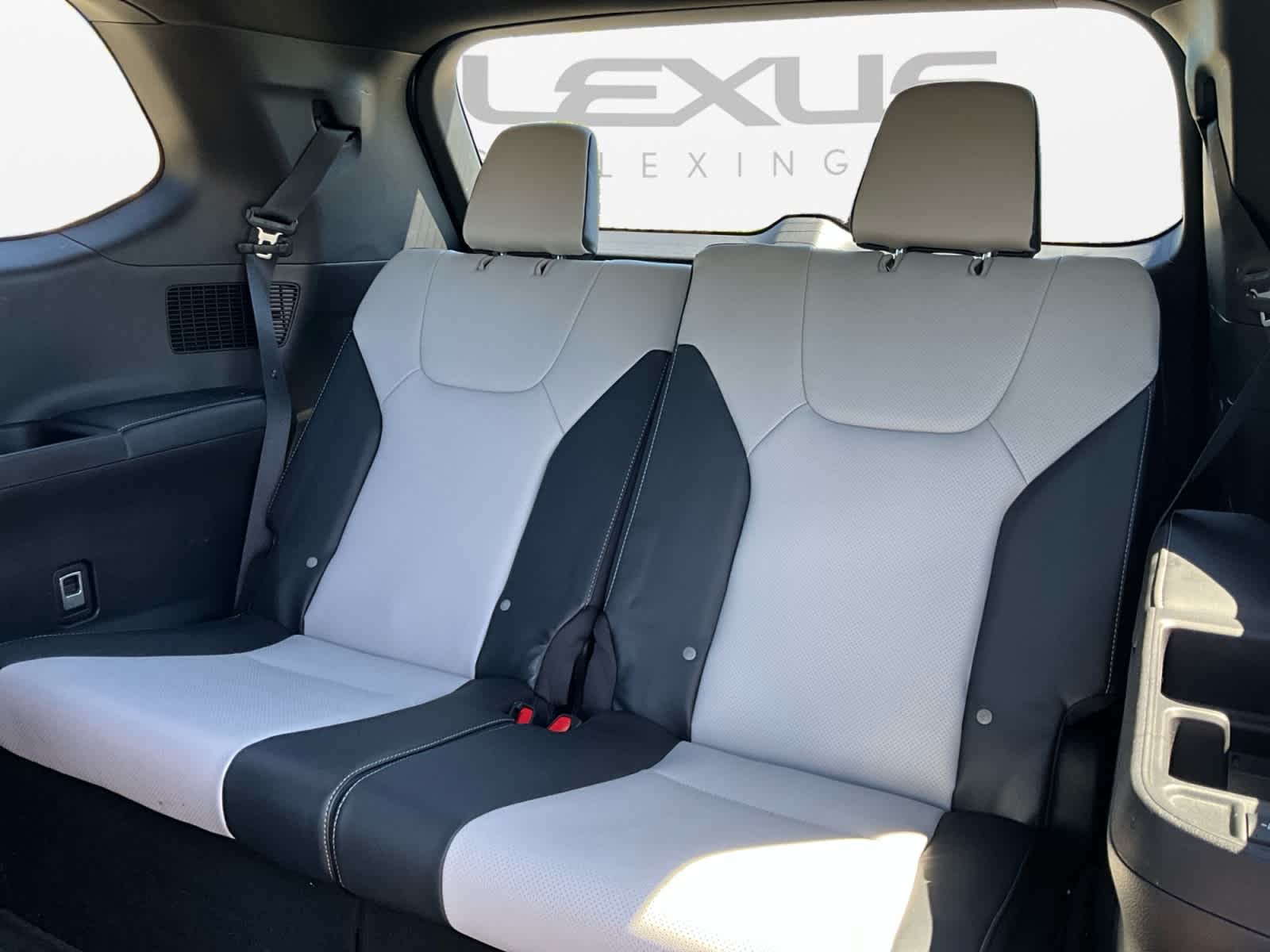 2025 Lexus TX 350 F SPORT Handling