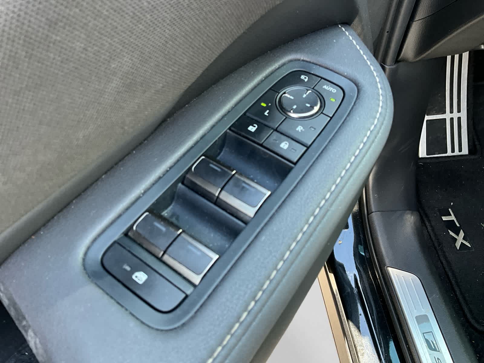2024 Lexus TX 500h F SPORT Premium