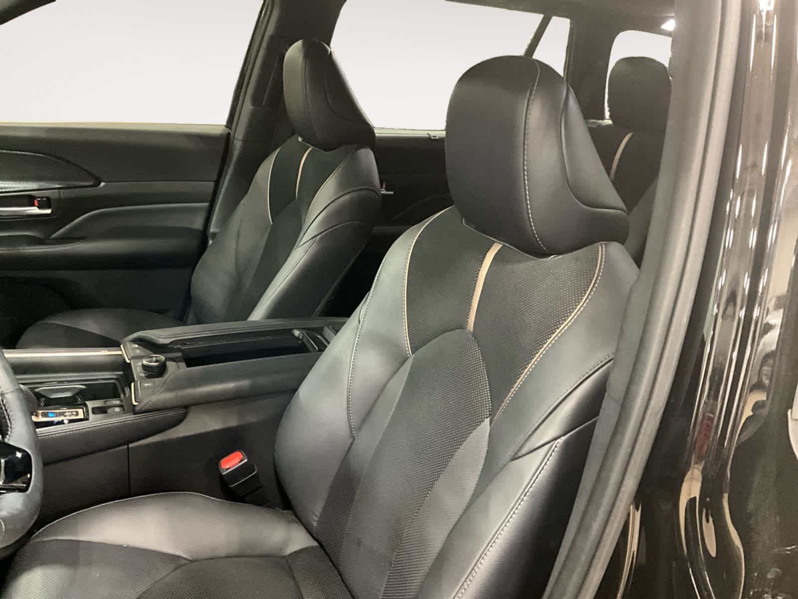 2024 Toyota Grand Highlander Hybrid MAX Platinum