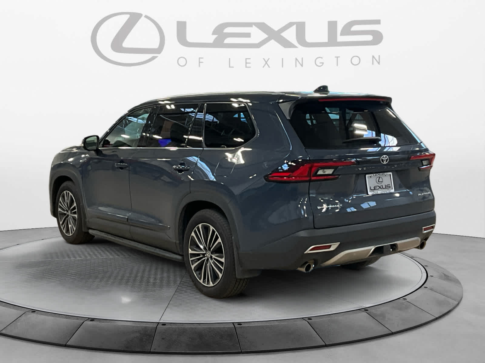2026 Toyota Grand Highlander Hybrid MAX Platinum