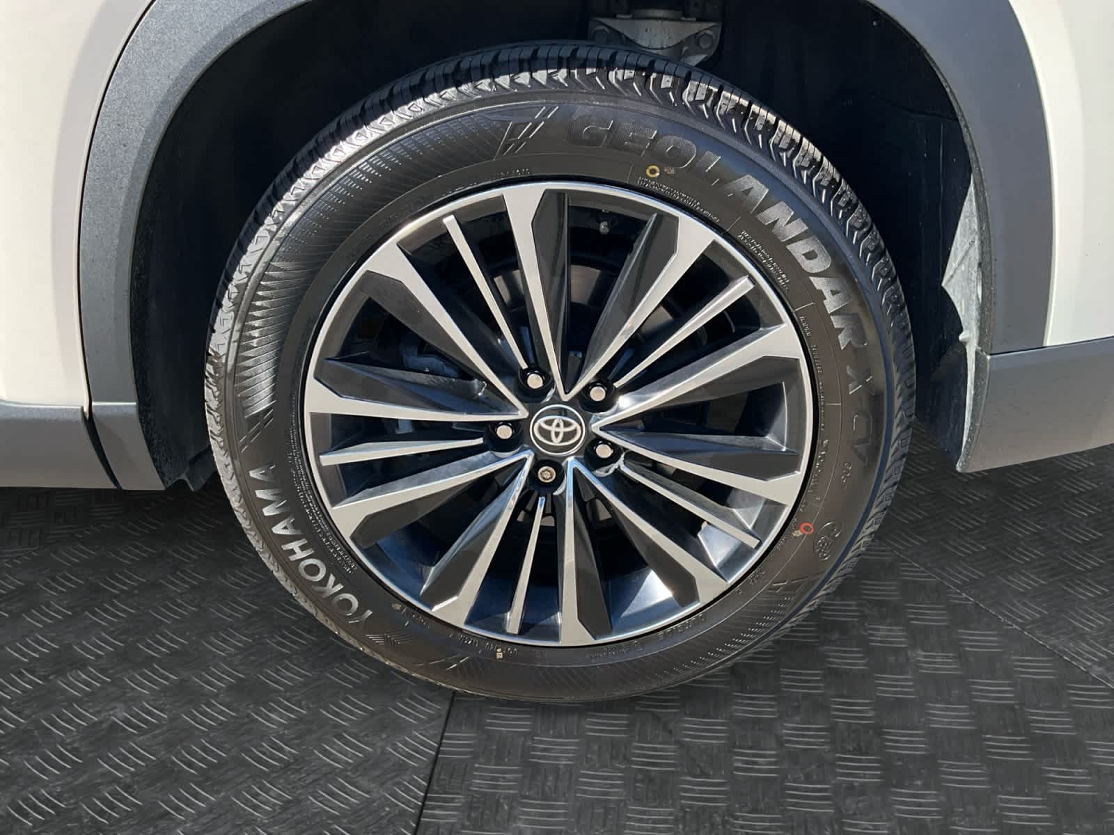 2024 Toyota Grand Highlander Hybrid MAX Platinum