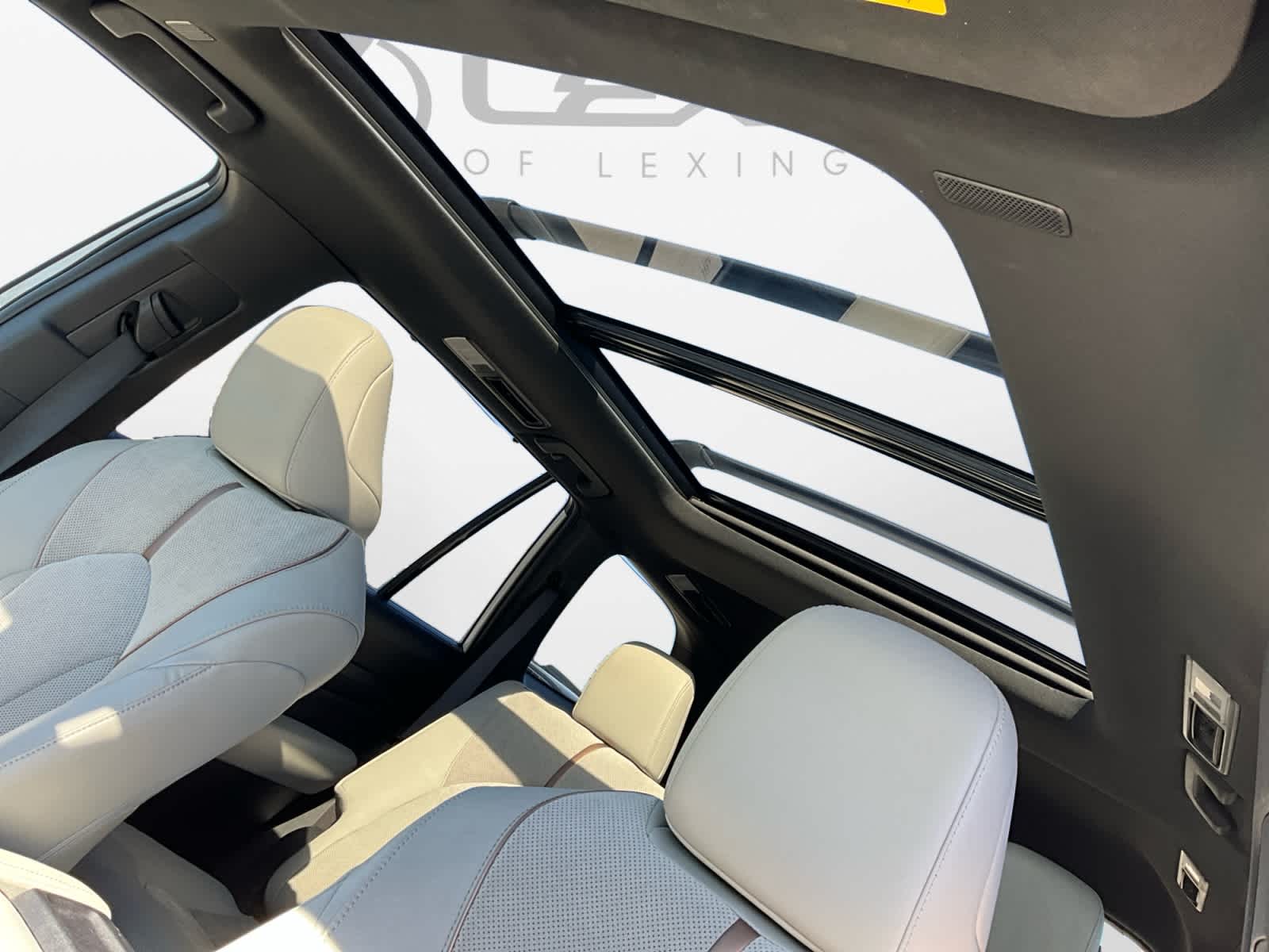 2024 Toyota Grand Highlander Hybrid MAX Platinum