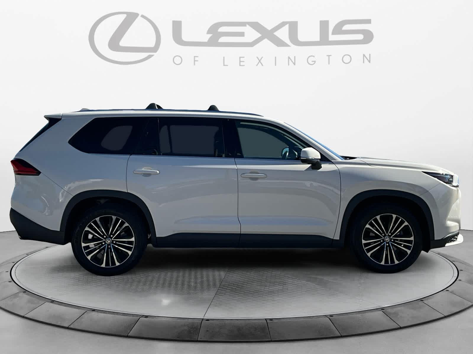 2024 Toyota Grand Highlander Hybrid MAX Platinum