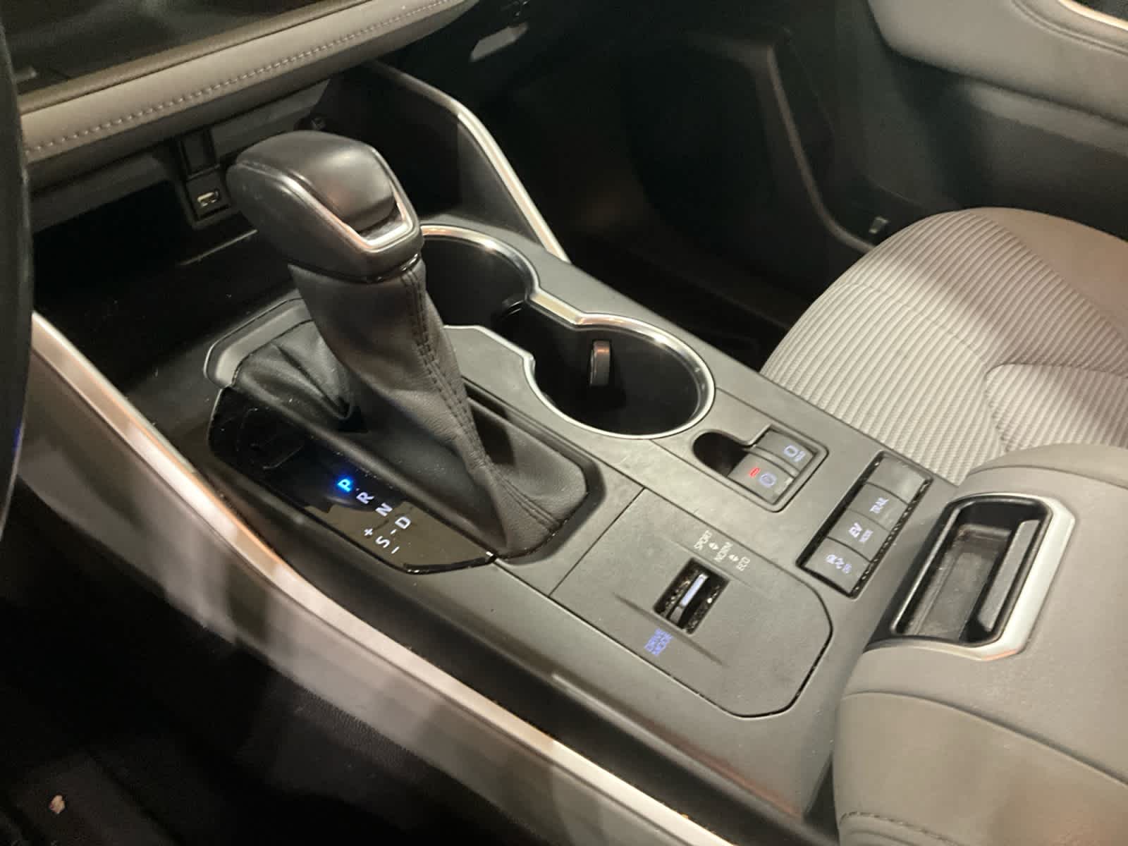 2021 Toyota Highlander Hybrid LE