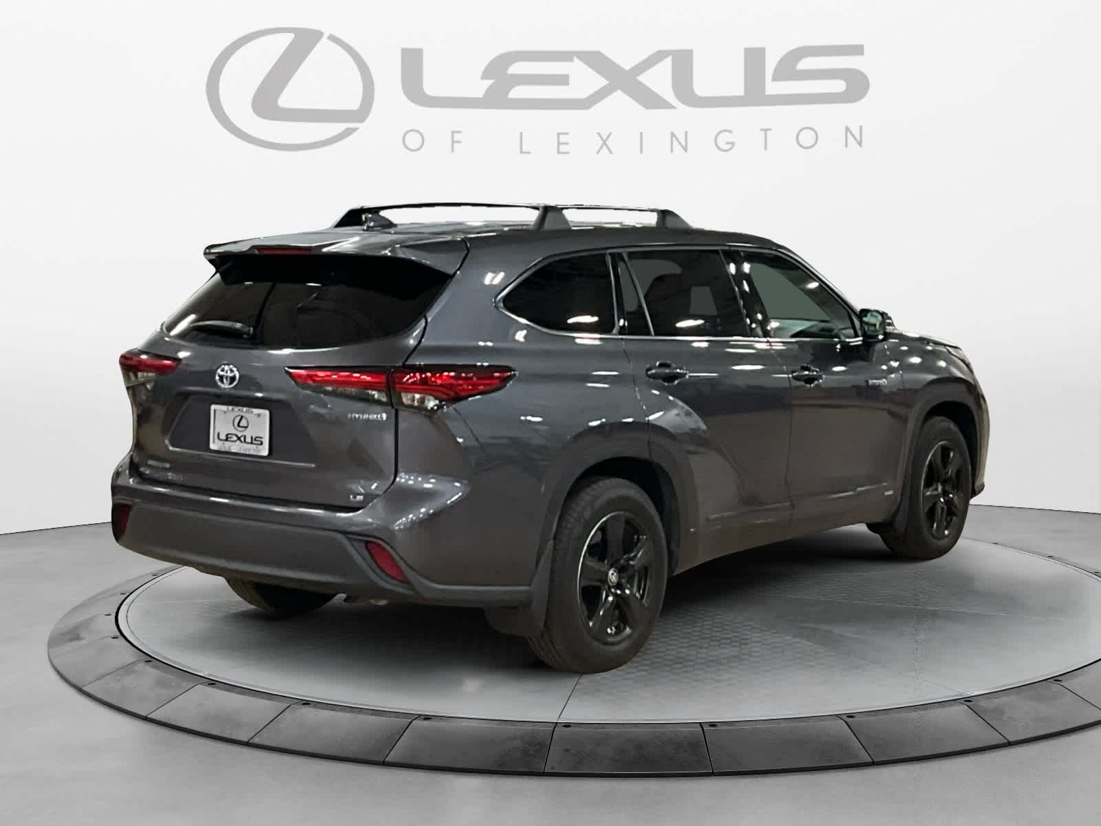 2021 Toyota Highlander Hybrid LE