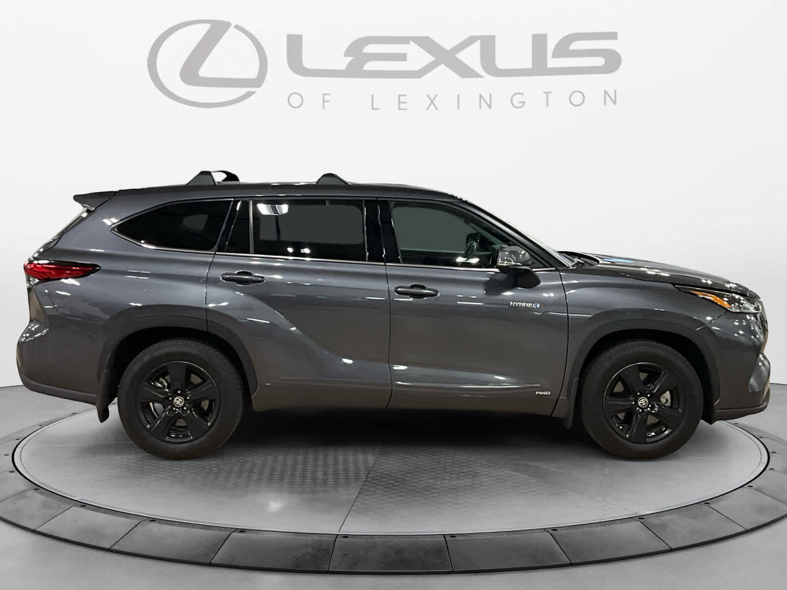 2021 Toyota Highlander Hybrid LE