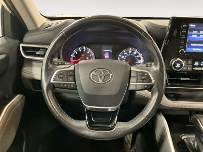 2021 Toyota Highlander LE