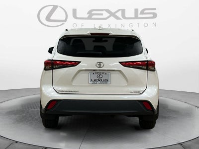 2021 Toyota Highlander LE