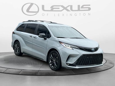2025 Toyota Sienna XSE
