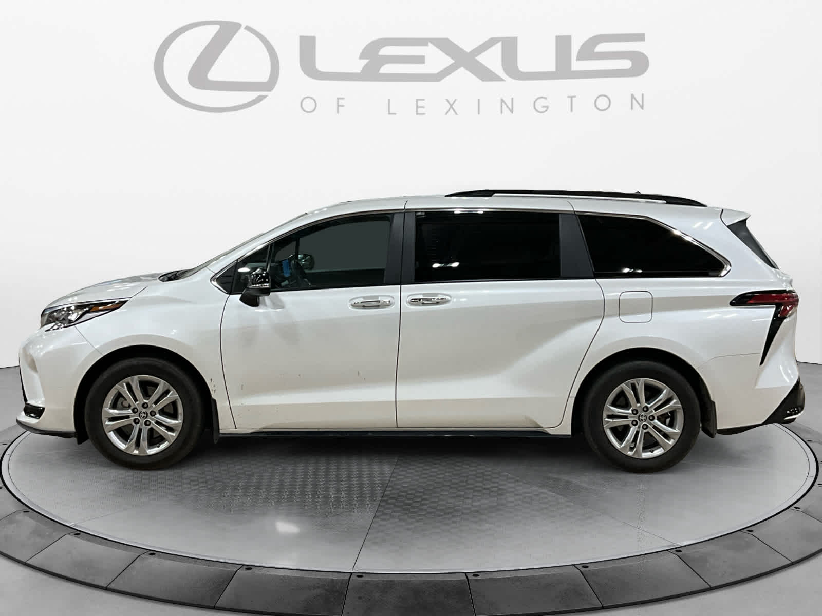 2023 Toyota Sienna XSE 25th Anniversary