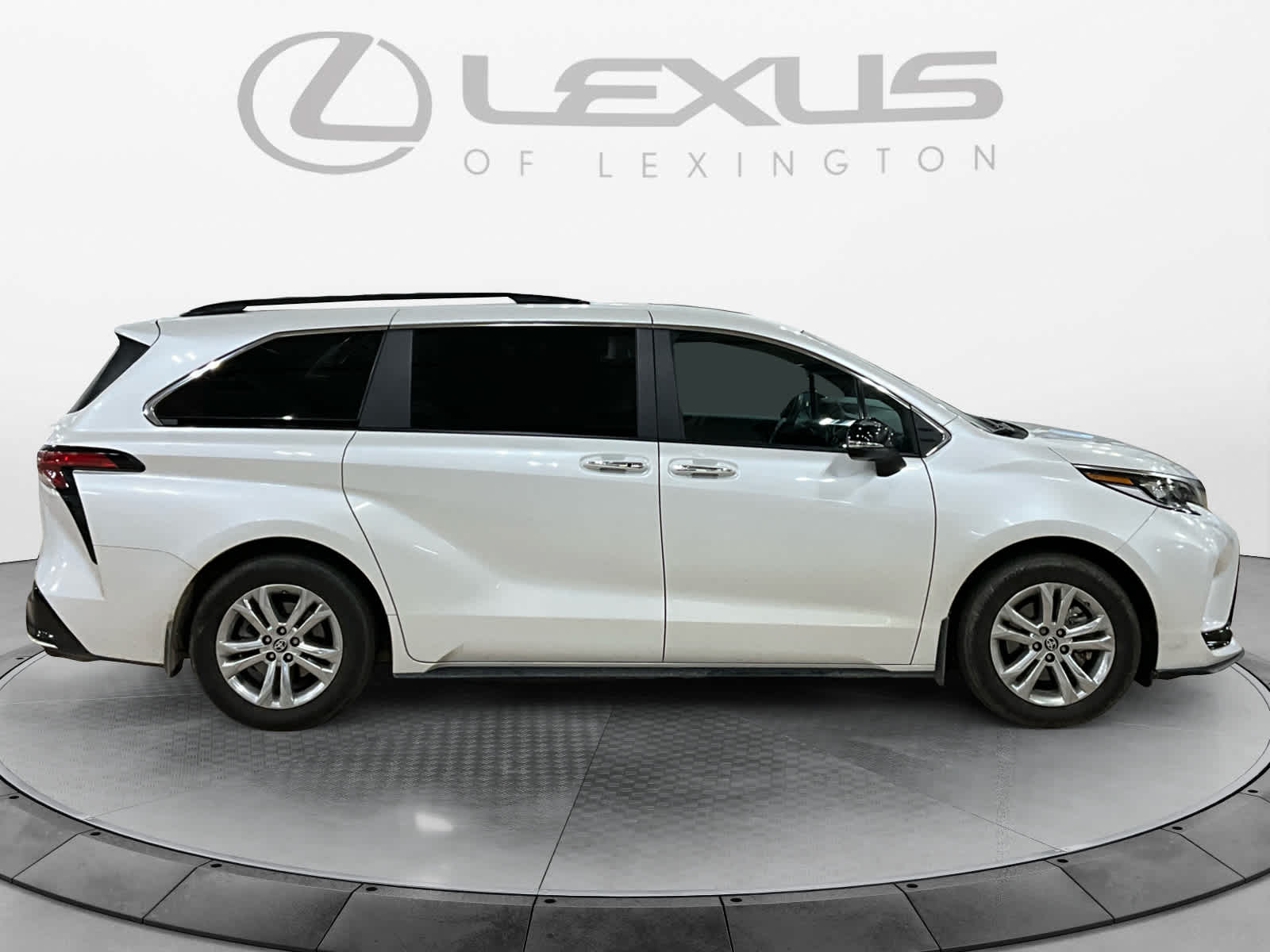 2023 Toyota Sienna XSE 25th Anniversary