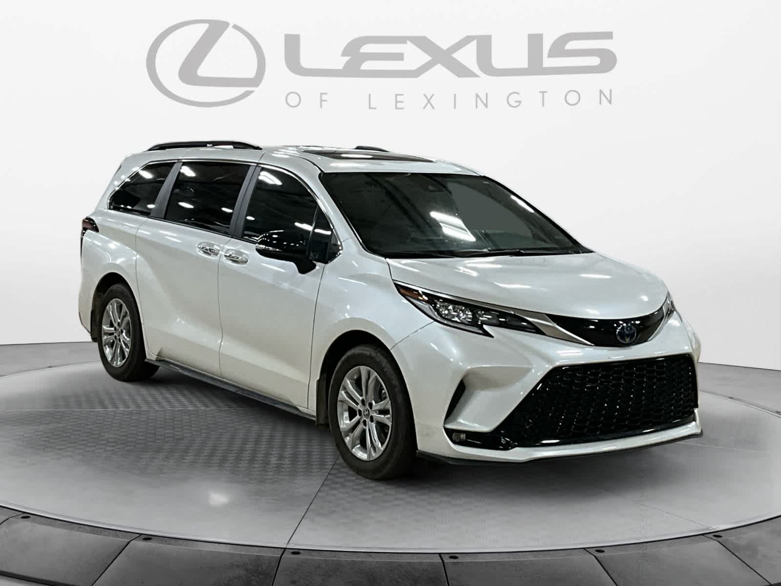 2023 Toyota Sienna XSE 25th Anniversary