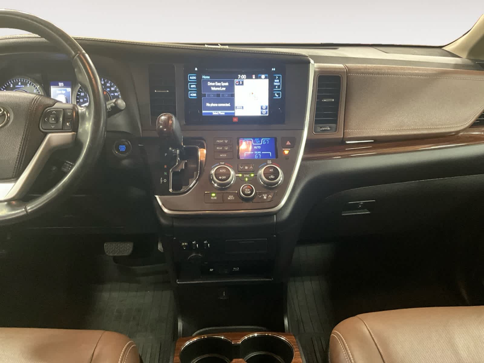 2017 Toyota Sienna Limited Premium