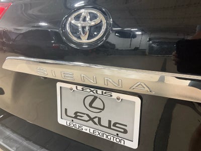 2017 Toyota Sienna Limited Premium