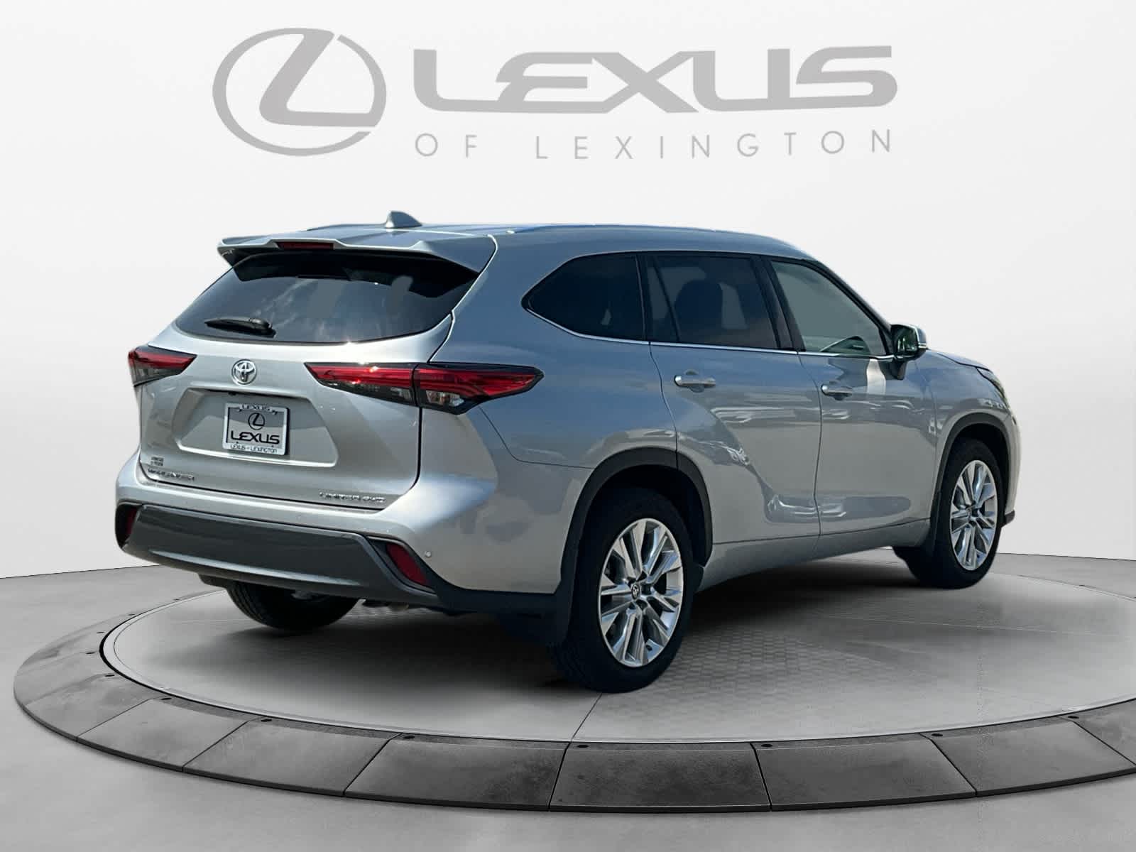 2022 Toyota Highlander Limited