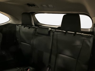 2025 Toyota Highlander Hybrid Platinum