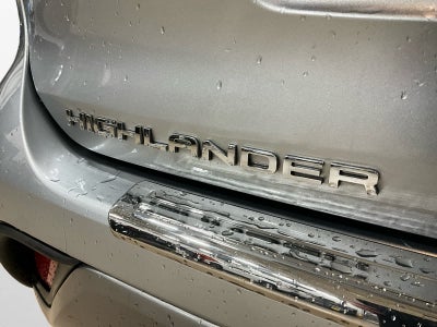 2025 Toyota Highlander Hybrid Platinum