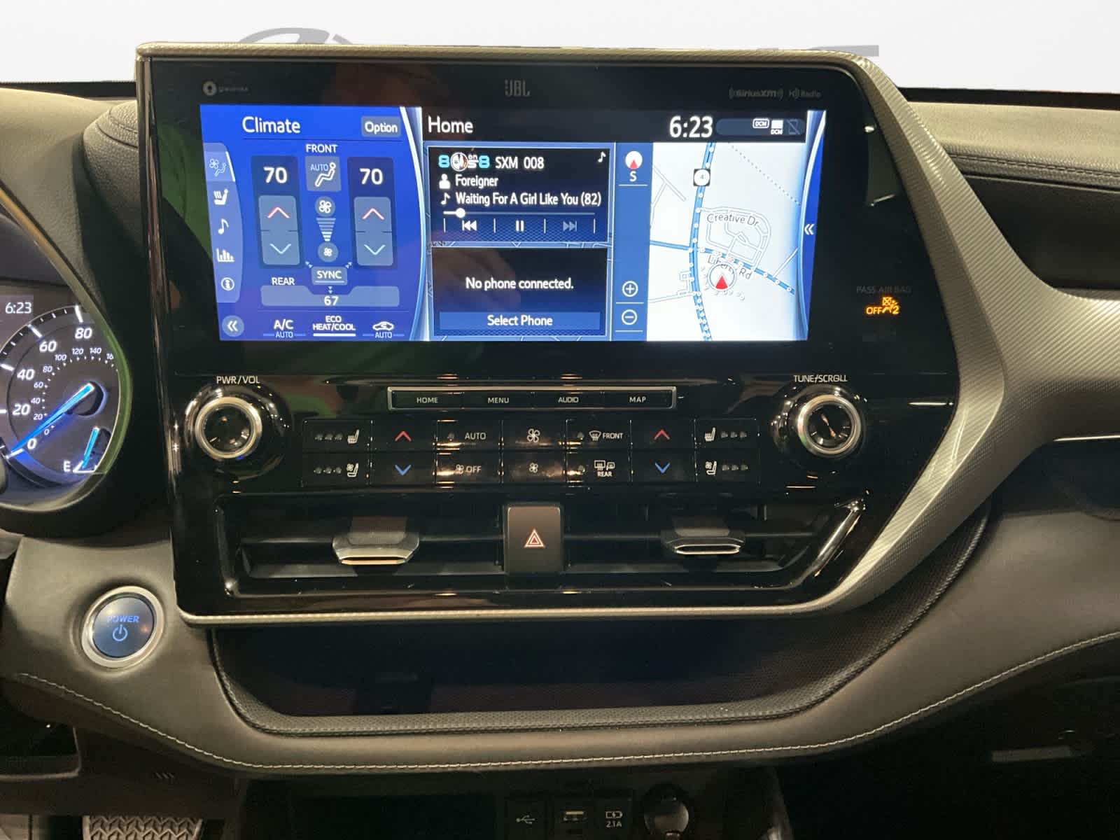 2021 Toyota Highlander Hybrid Platinum