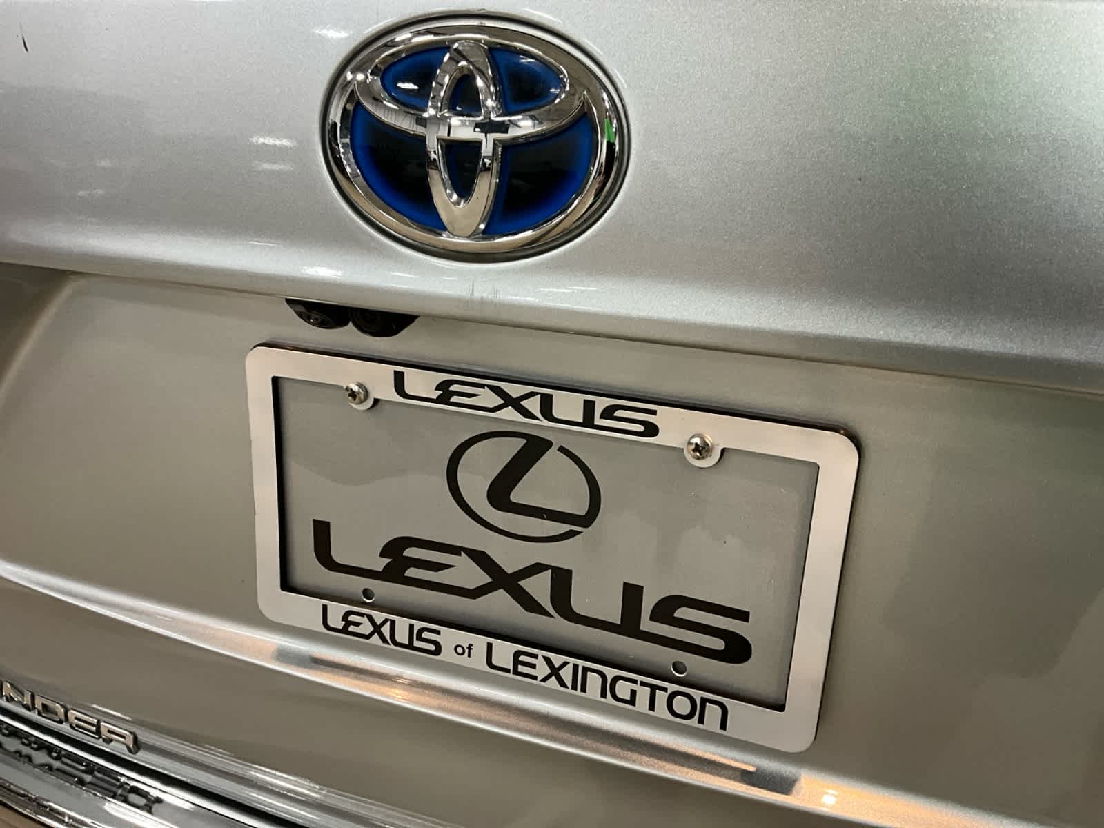 2021 Toyota Highlander Hybrid Platinum