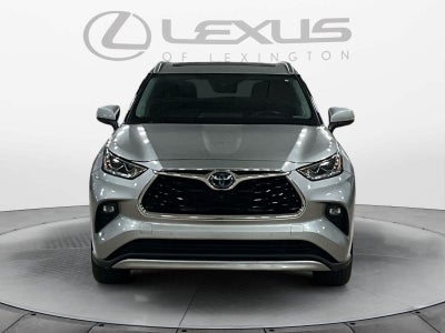 2021 Toyota Highlander Hybrid Platinum