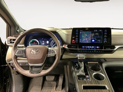 2021 Toyota Sienna Platinum